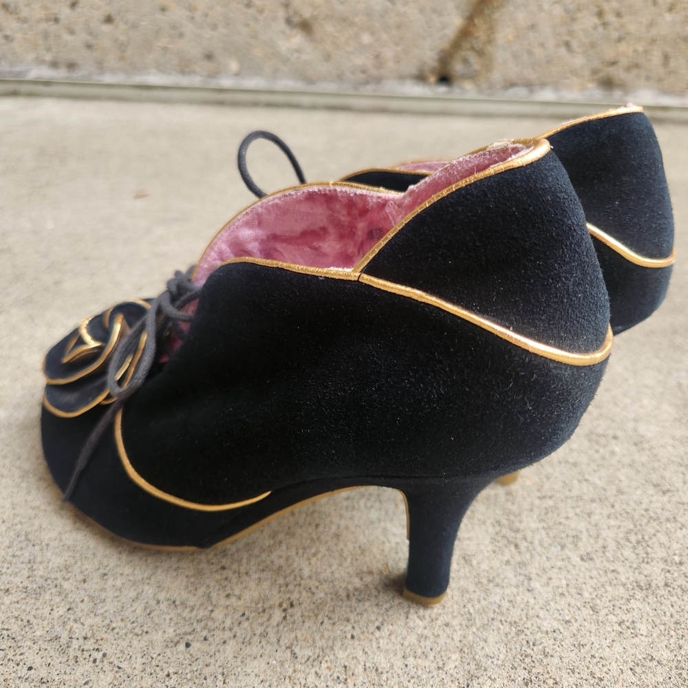 Irregular Choice Black Rosepea booties - Picture 5 of 13